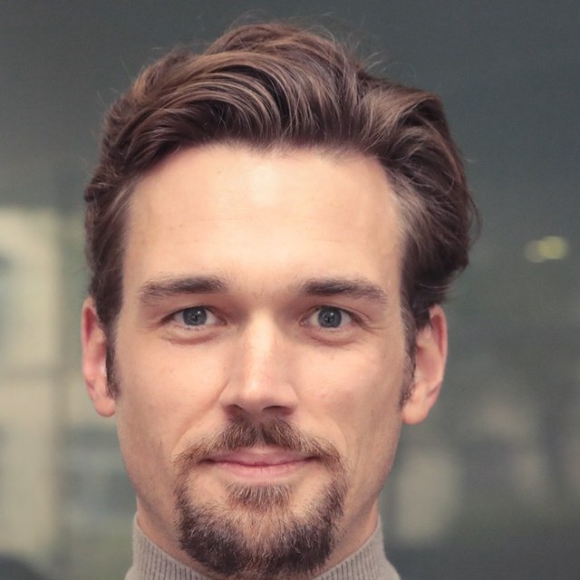 K. Jonathan Klüser
